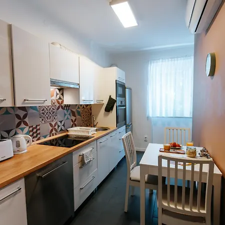 Kis-duna Lak Esztergom