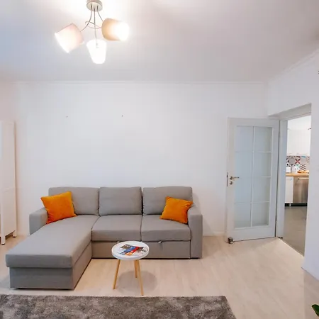 Kis-duna Lak Apartment